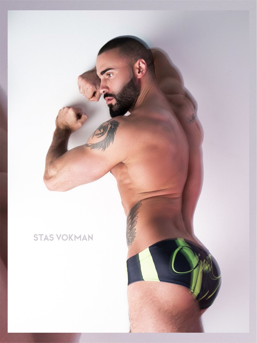 Roman Alferov naked