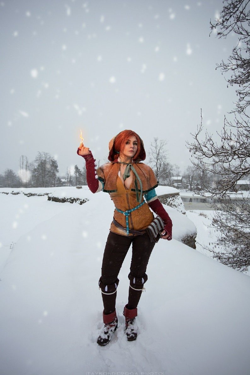 Julia Shuenkova Cosplay Triss