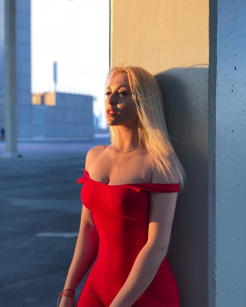Daniela Bluma Topless