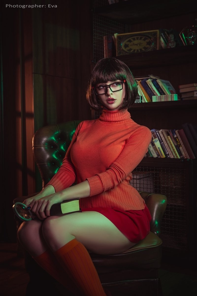 Disharmonica April