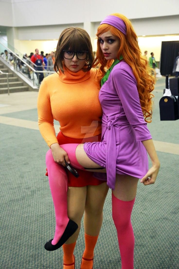 Angie Griffin Cosplay Velma