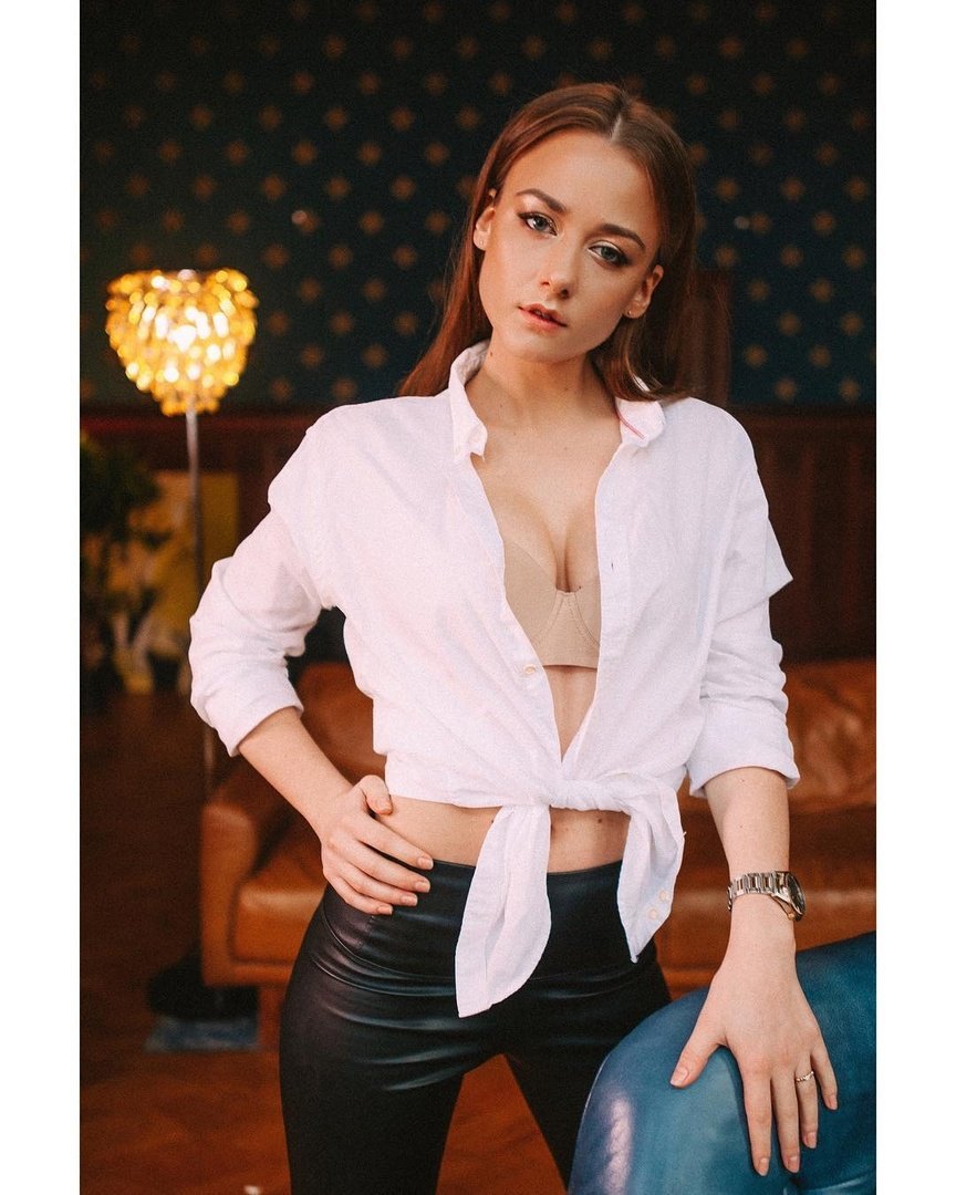 Ingrid Olerinskaya Maxim