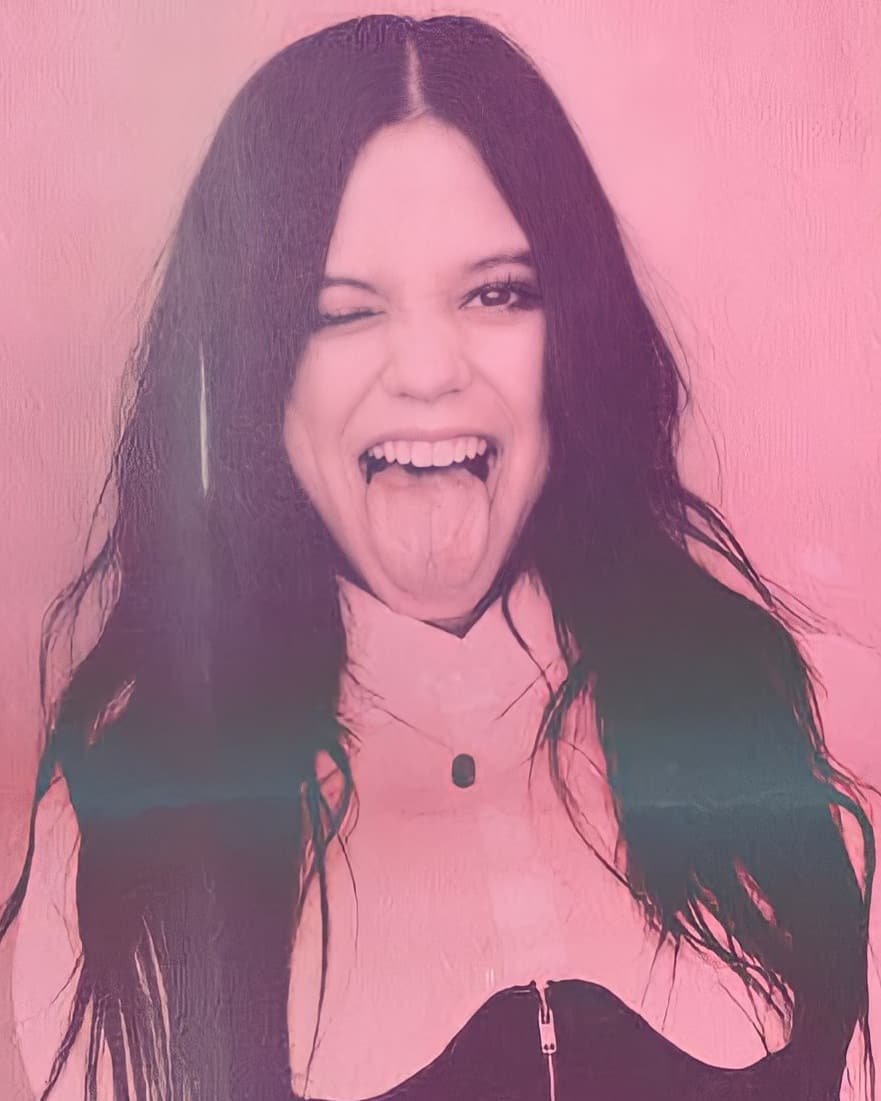Jenna ortega deep nude