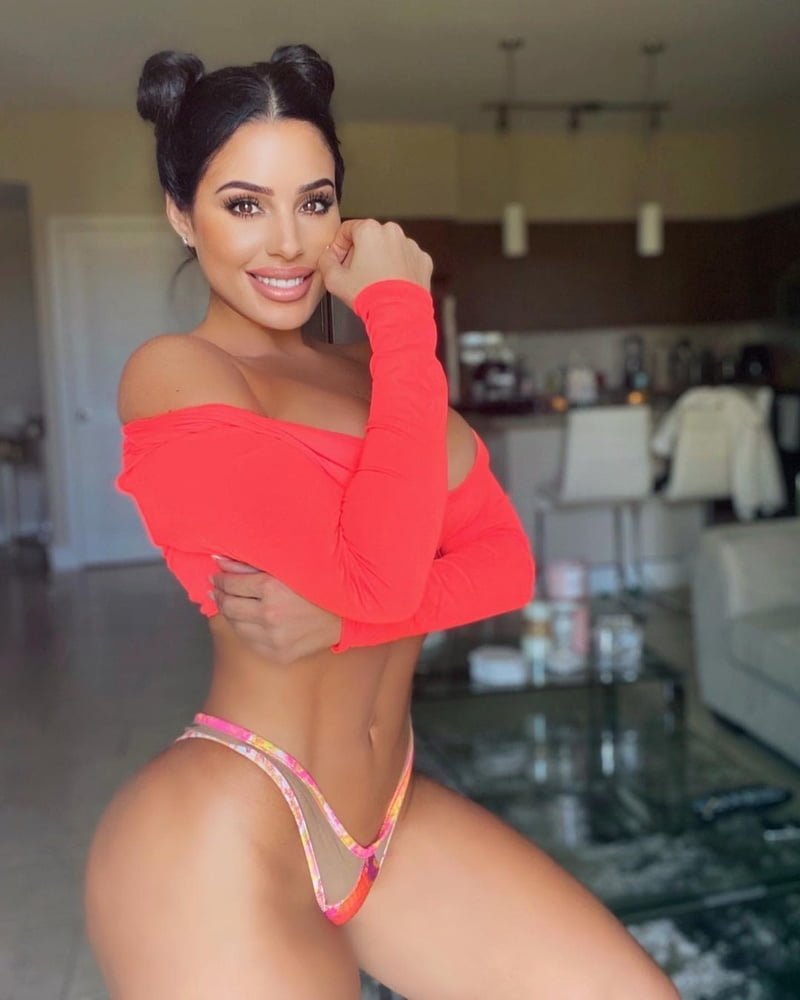 Stefani Gonzalez fitness