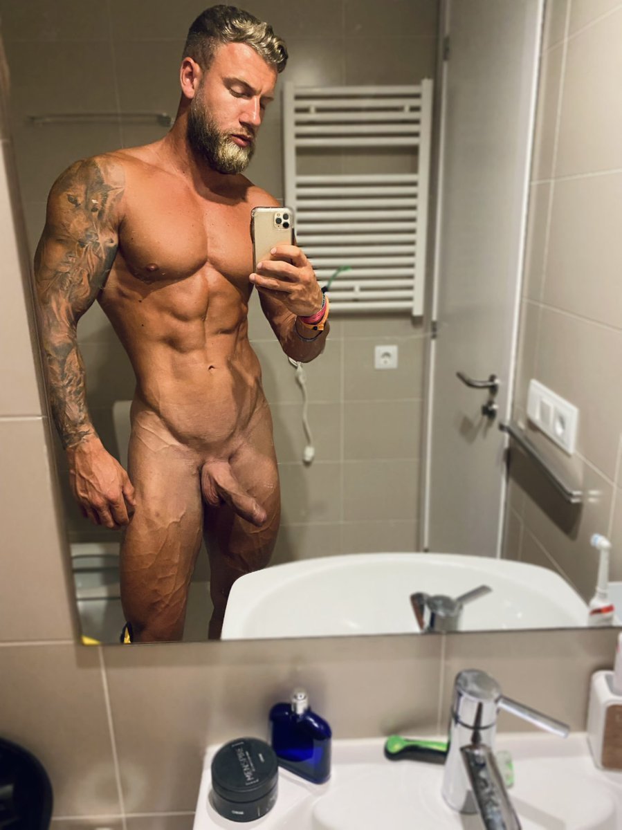 Matty gilbert naked - 70 photo