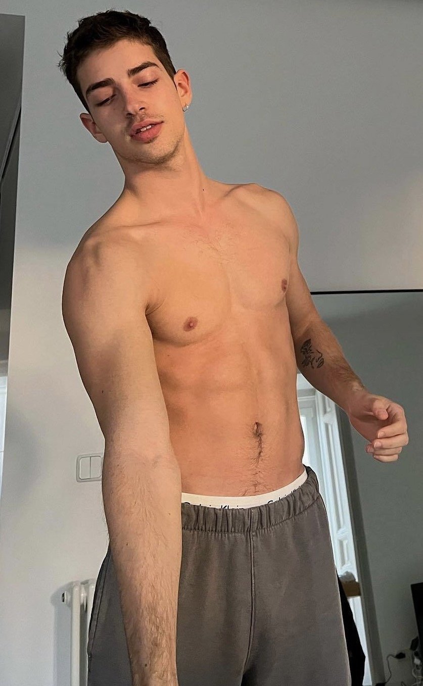 Xavier Serrano torso