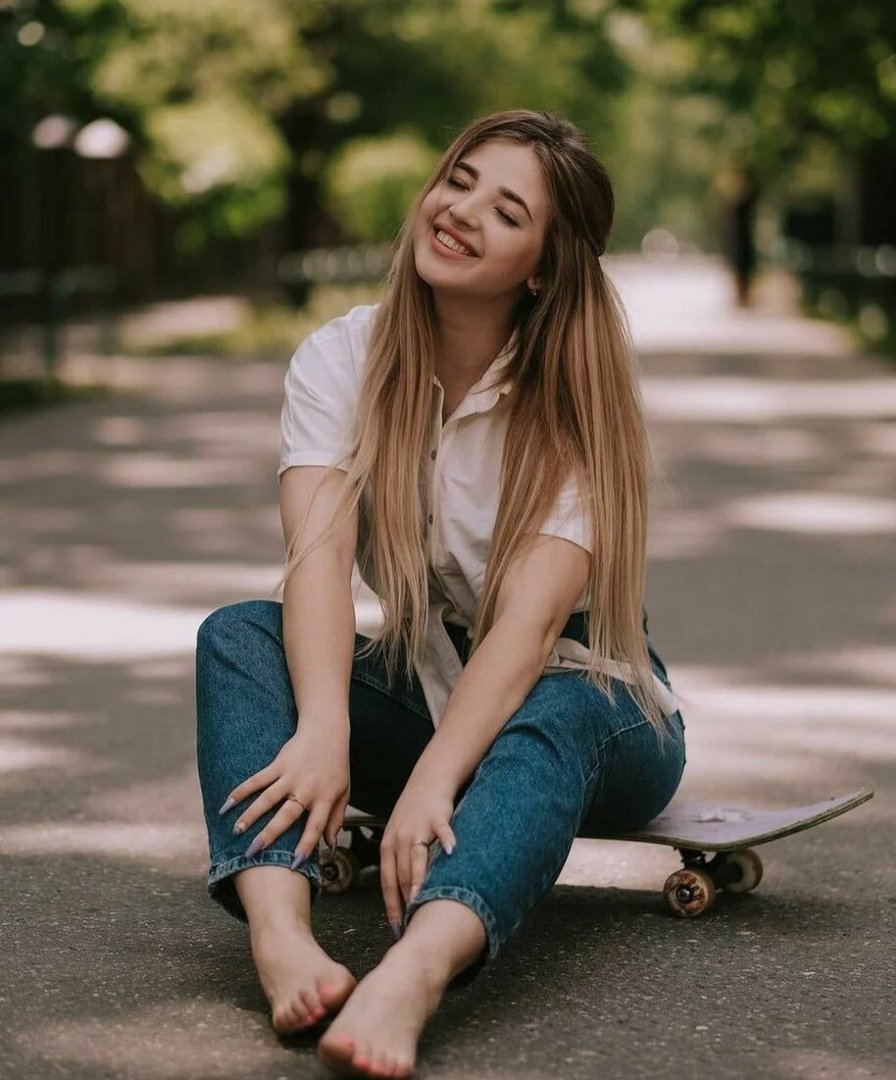 Anya Pokrovskaya Anya Pokrov