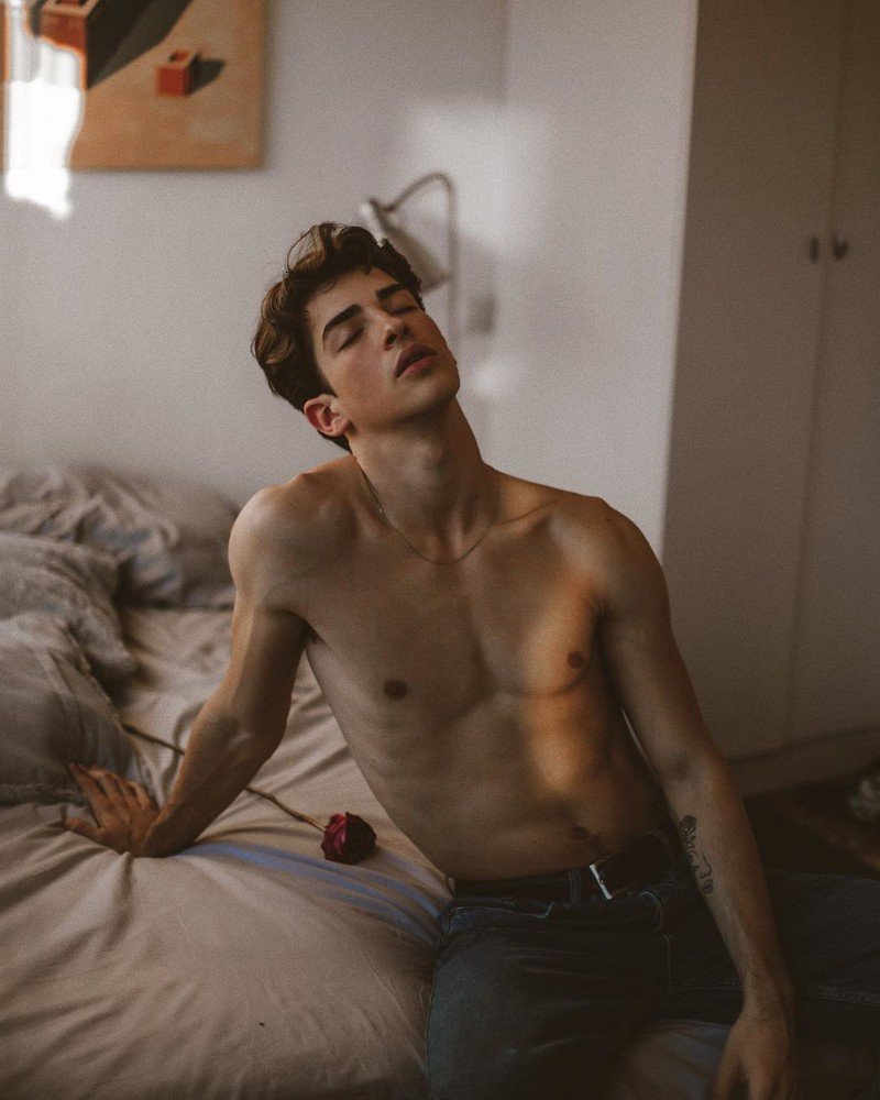 Manu Rios Torsos