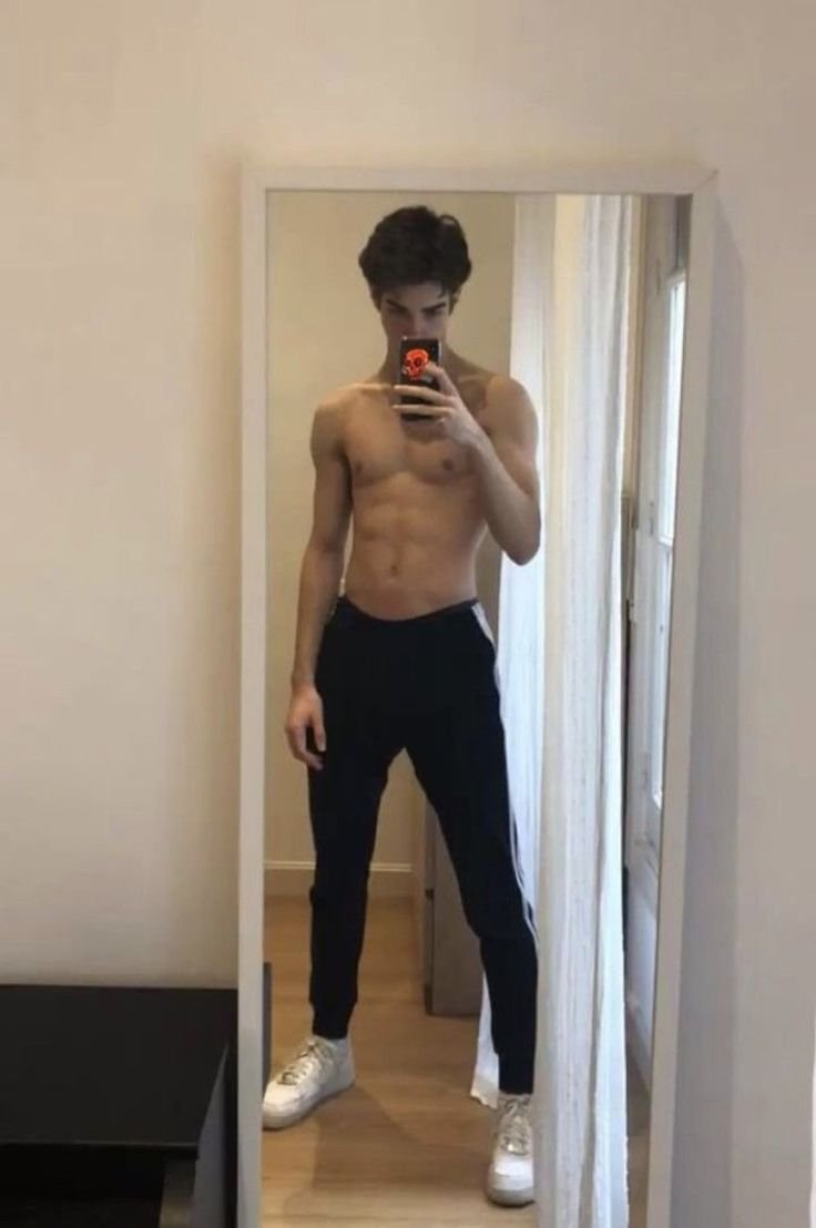 Manu Rios Press