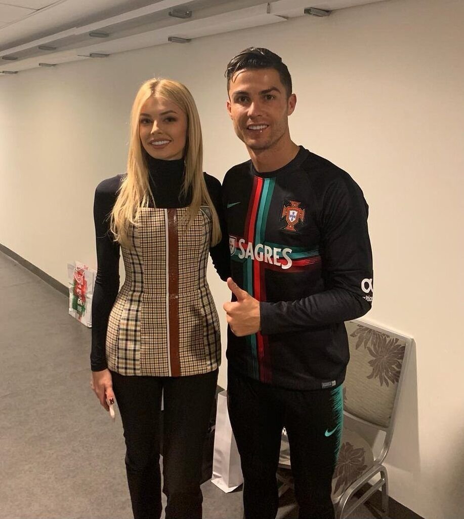 Zinchenko's wife is a football player