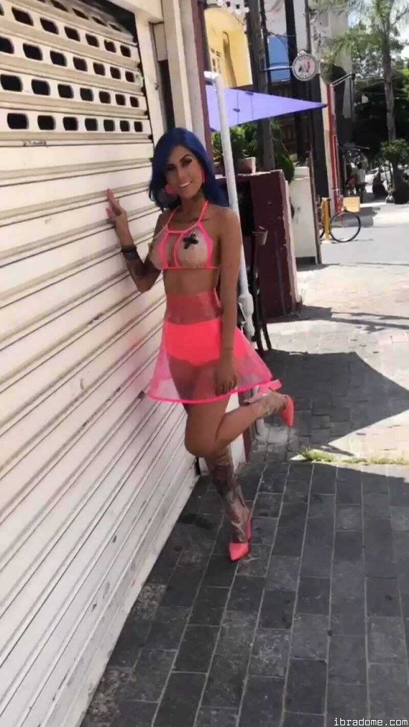 Tati zaqui nudes