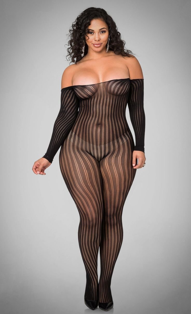 Tara Lynn Model Plus Saiz Ero