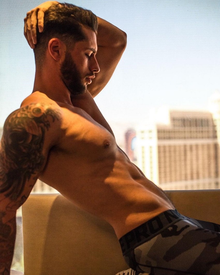 Model Vincent Azzardi Naked