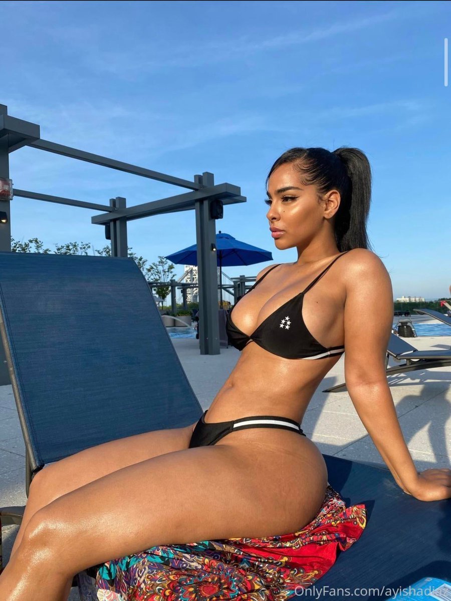 Ayisha Diaz 18