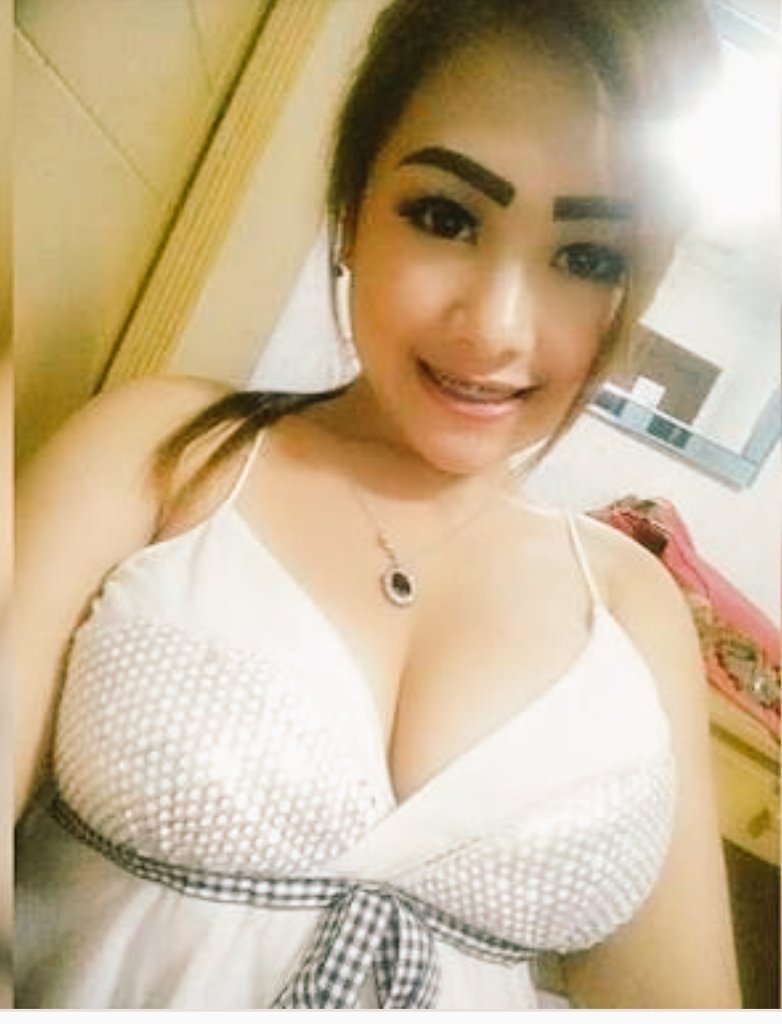 Instasam is hot