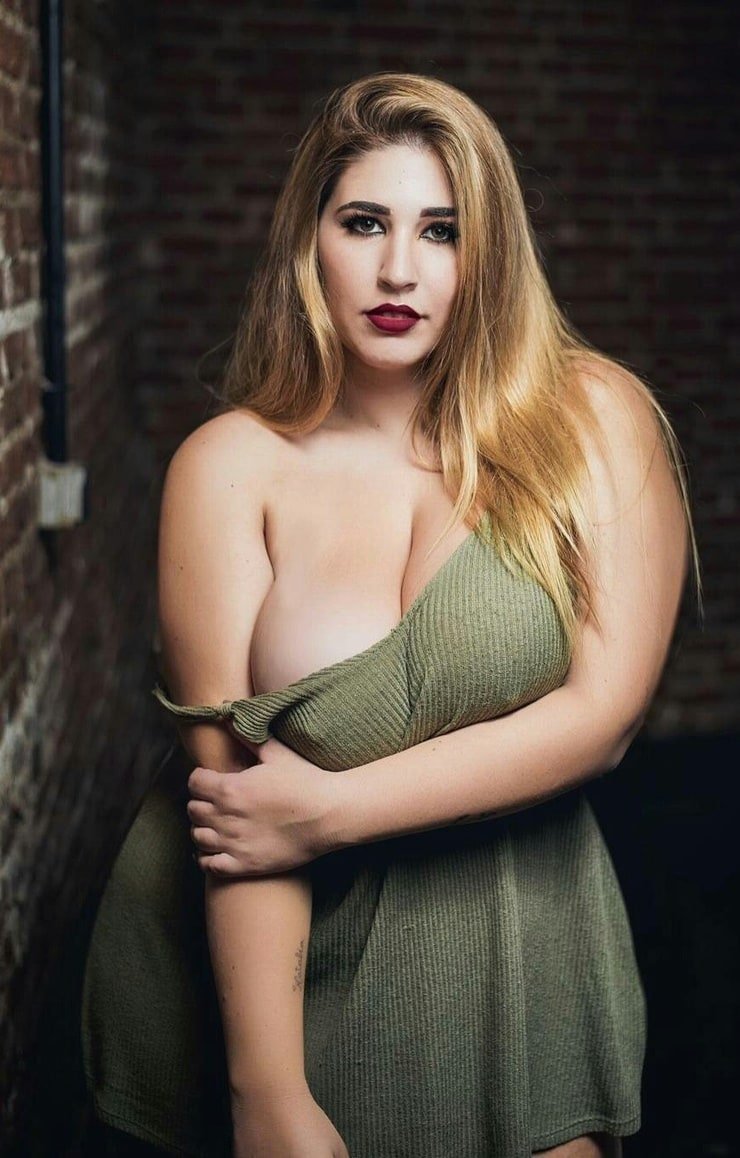 Natalia Lausano Plus Saiz