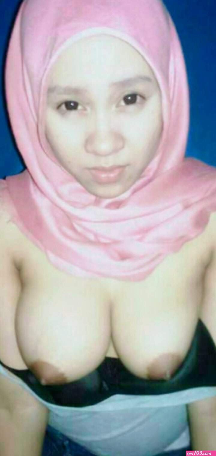 Tante jilbab hot - 76 photo