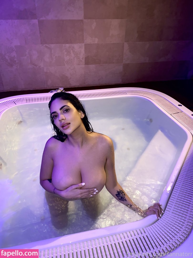 Sannatorr Sanna Meira Naked Tits