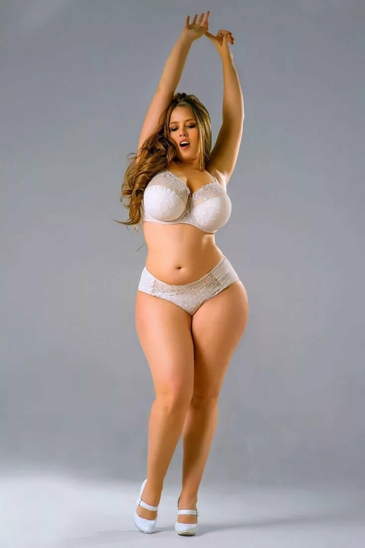 Sofia Adams Plus Saiz