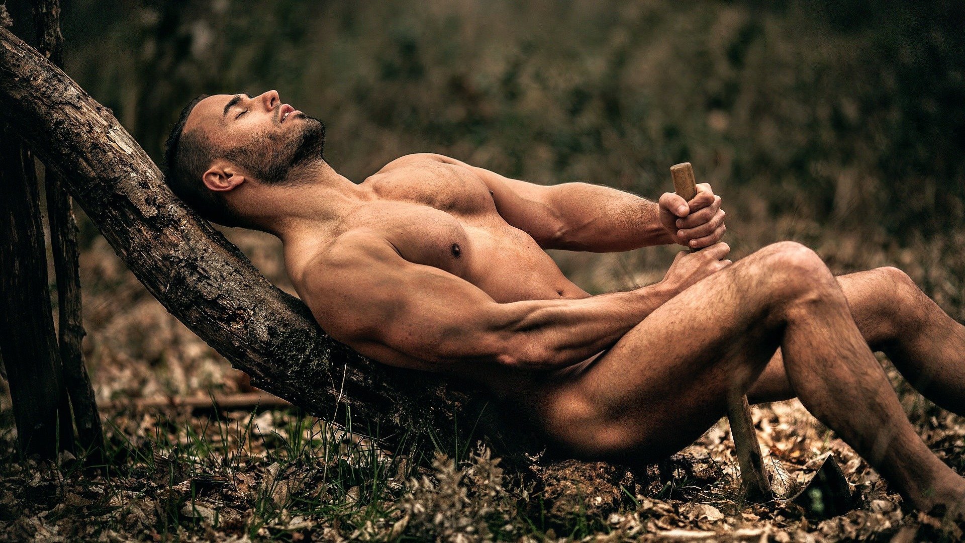 Nude men forest - 76 photo