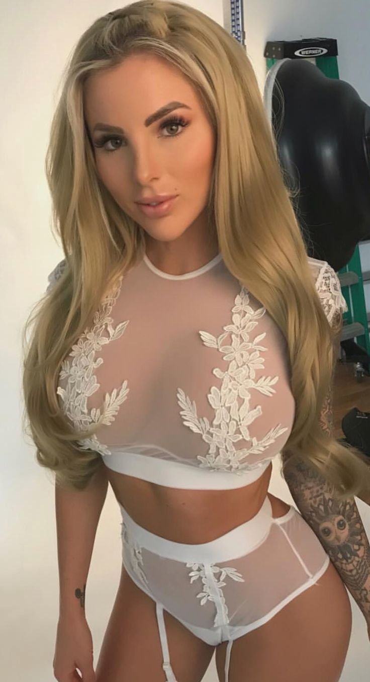 Jessica Weaver is naked-porn