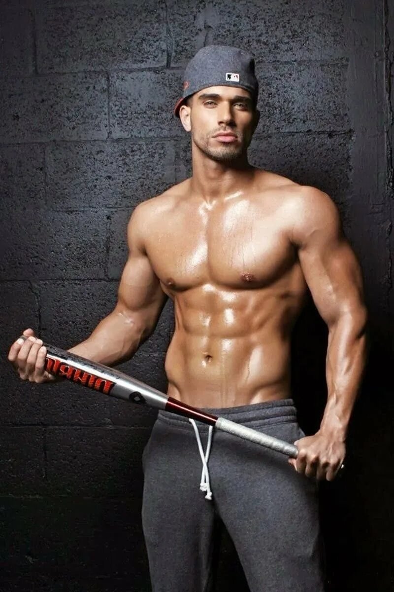 Model Darian Alvarez