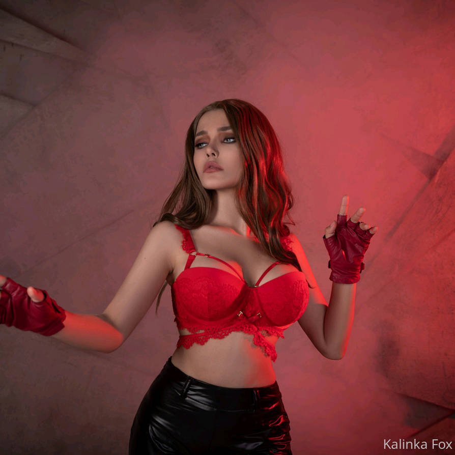 Kalinka Fox Caitlin