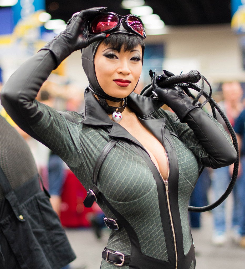 Yaya Han Catwoman