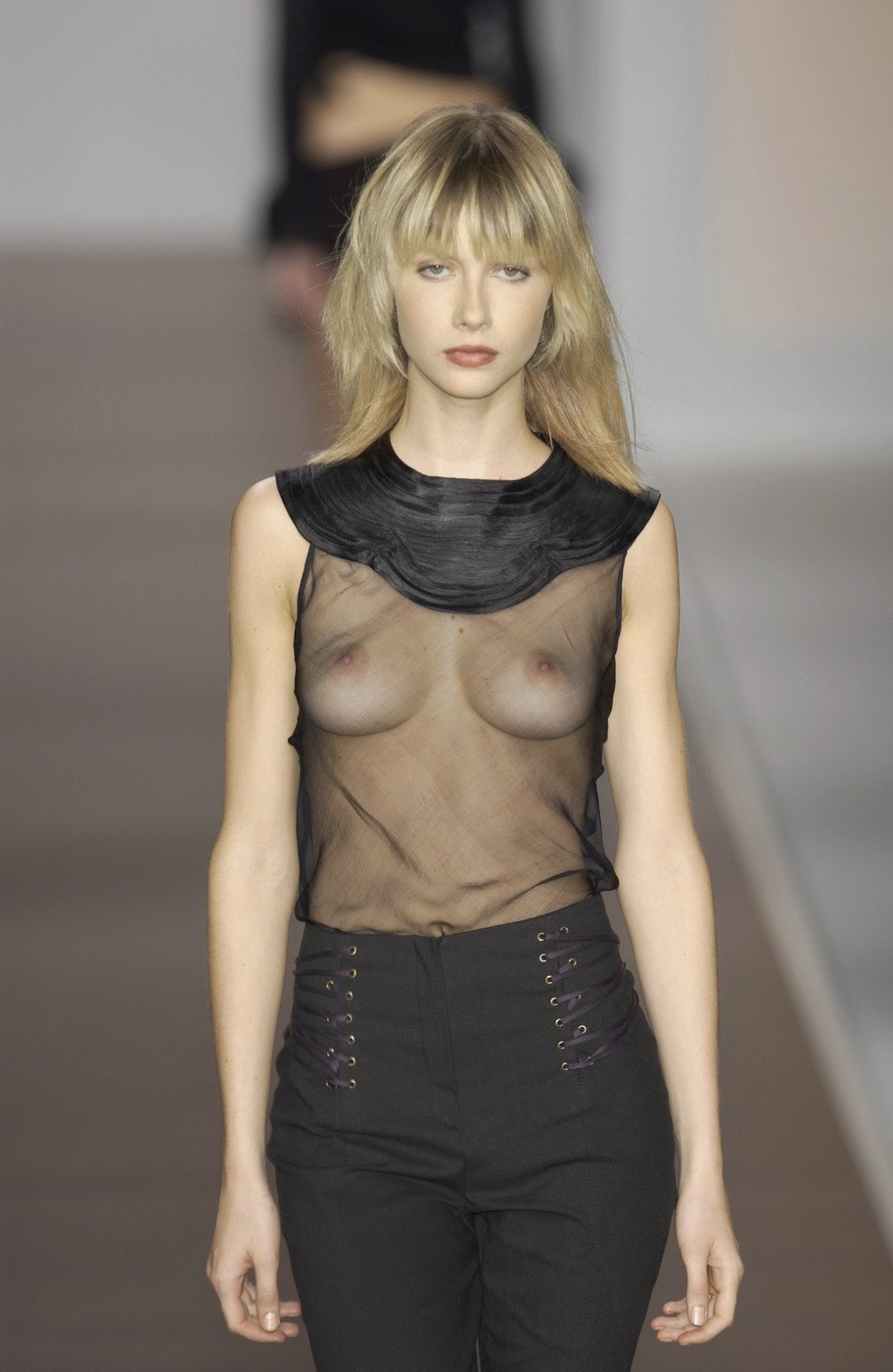 Naked Fashion Charlie Le Mind