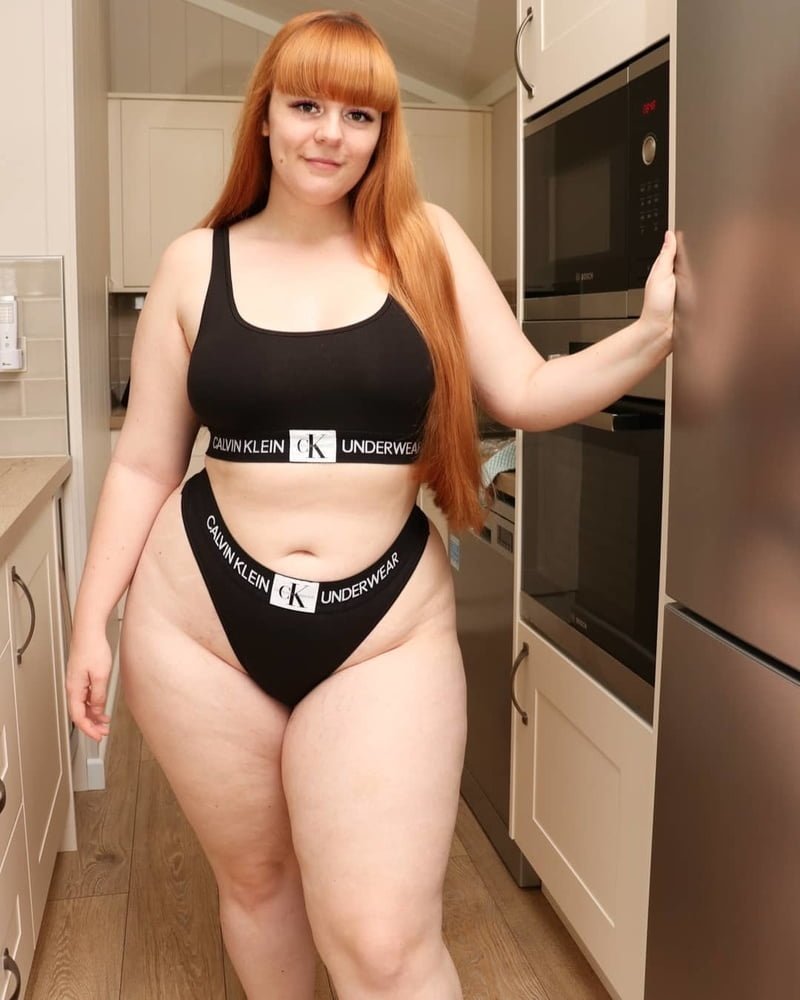 Plus saz Nicole Herring