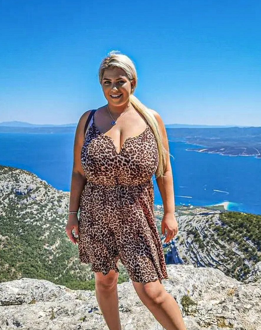 Nina Phoenix huge breasts