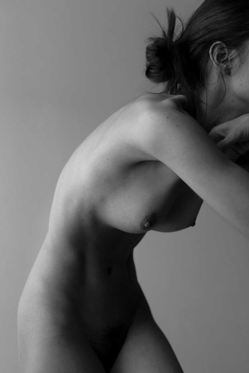 Rebecca bagnol topless