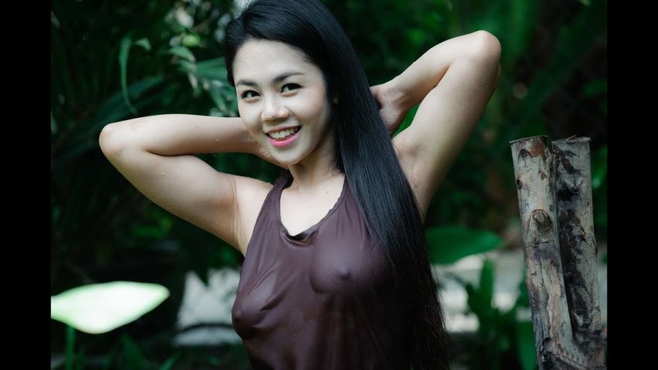 Tia Bugil
