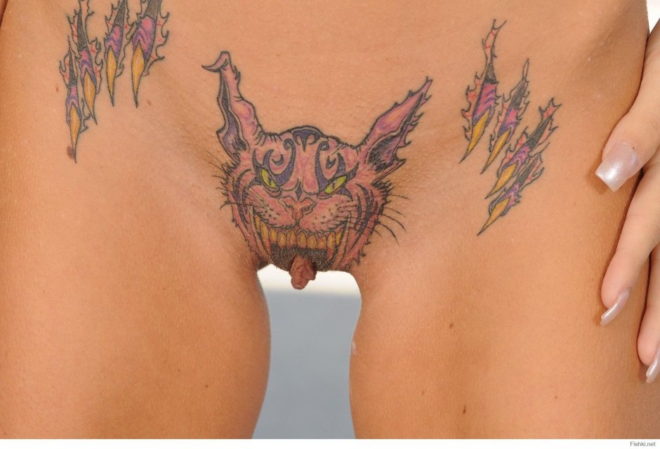 Naked women with tattoos