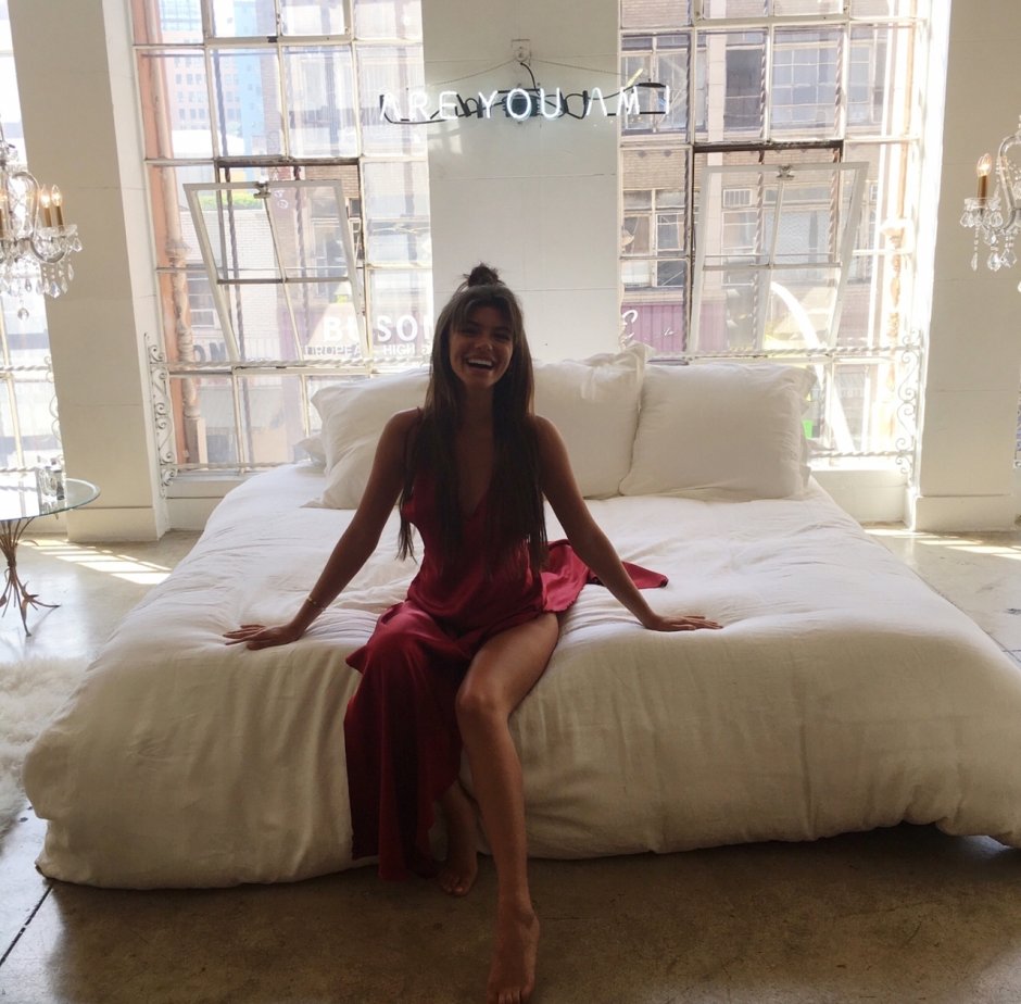 Kelsey Calemine hot
