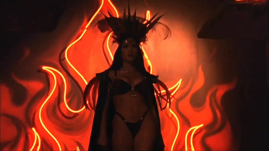 Santaniko Pandemonium Salma Hayek