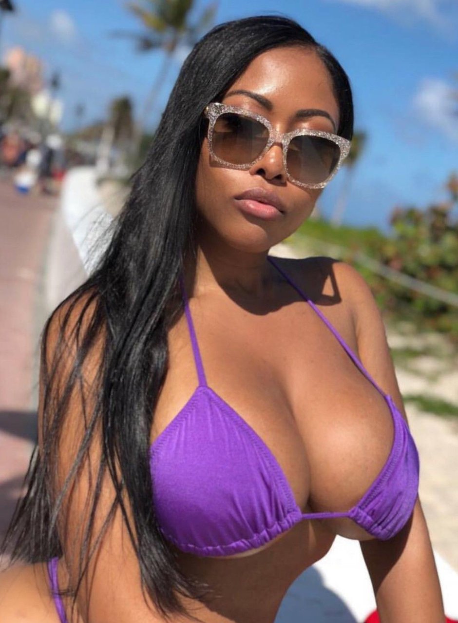 Arabic large nipples
