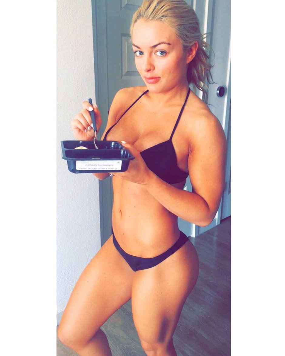 Alex Bliss is hot