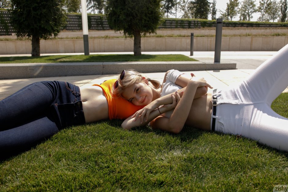 Diana and Victoria Plov