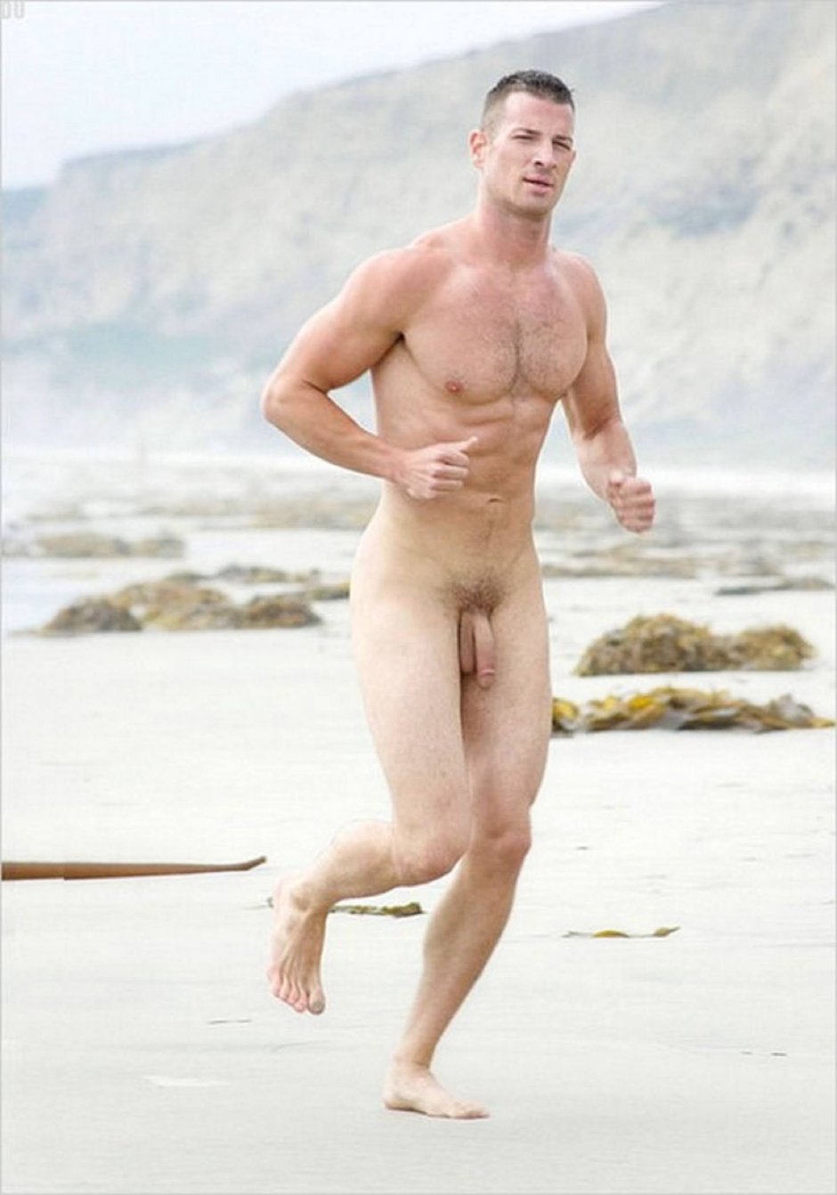 BodyBuilders Nude Male Flaccid Small Cock