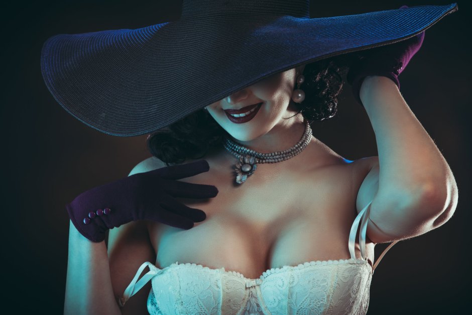 Lady Alsina Dimitrescu Resident Evil
