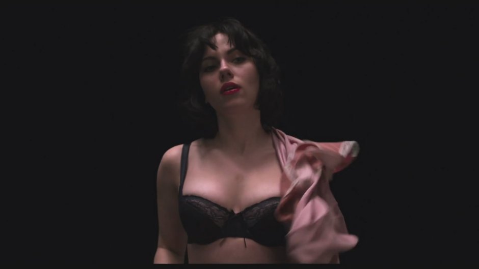 Scarlett Johansson Under My Skin