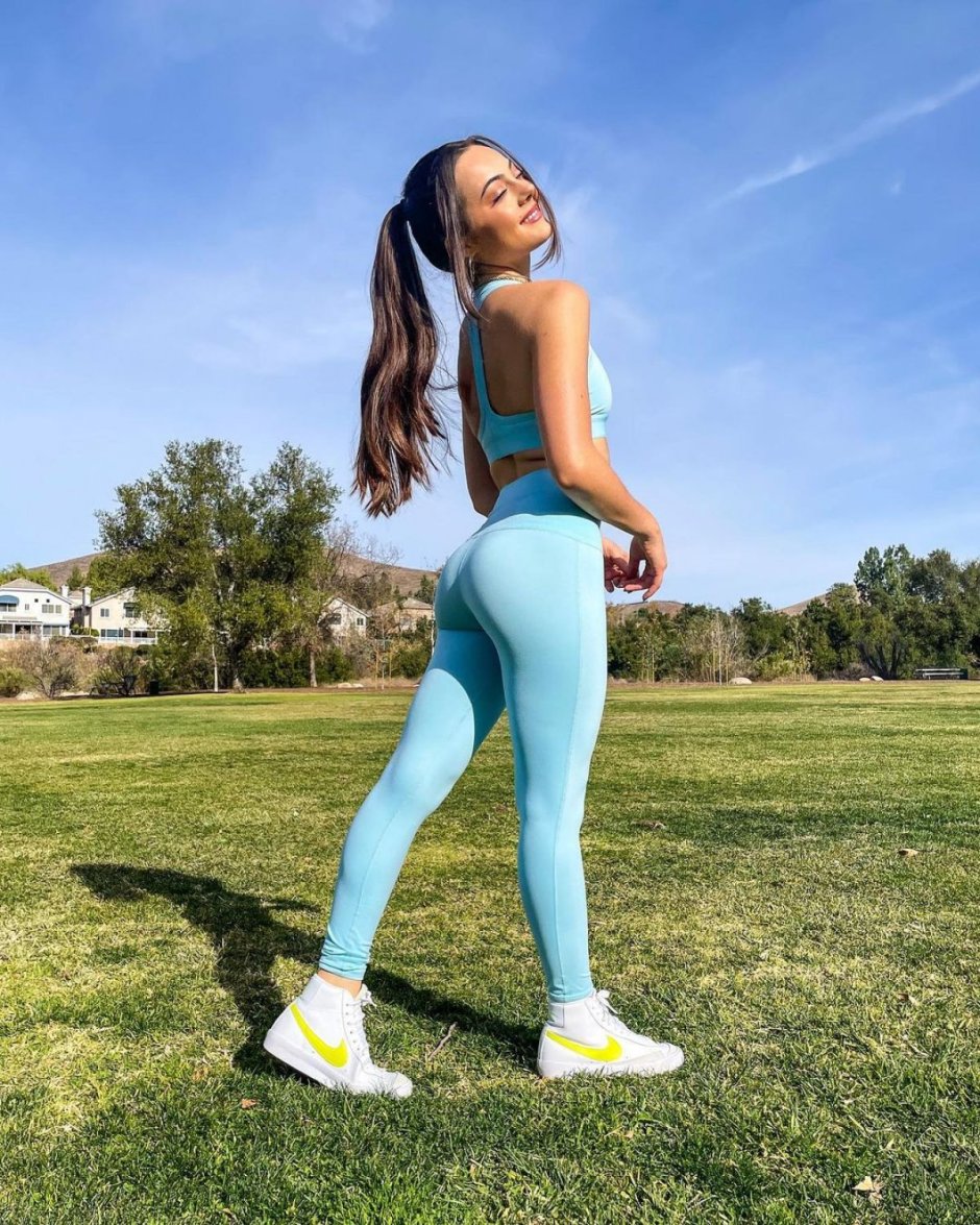 Ava Cox 2020