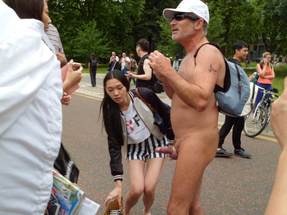BDSM festival Folsom guys naked