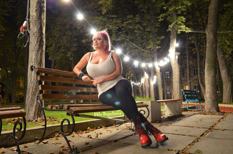 Kuznetsova Big breasts