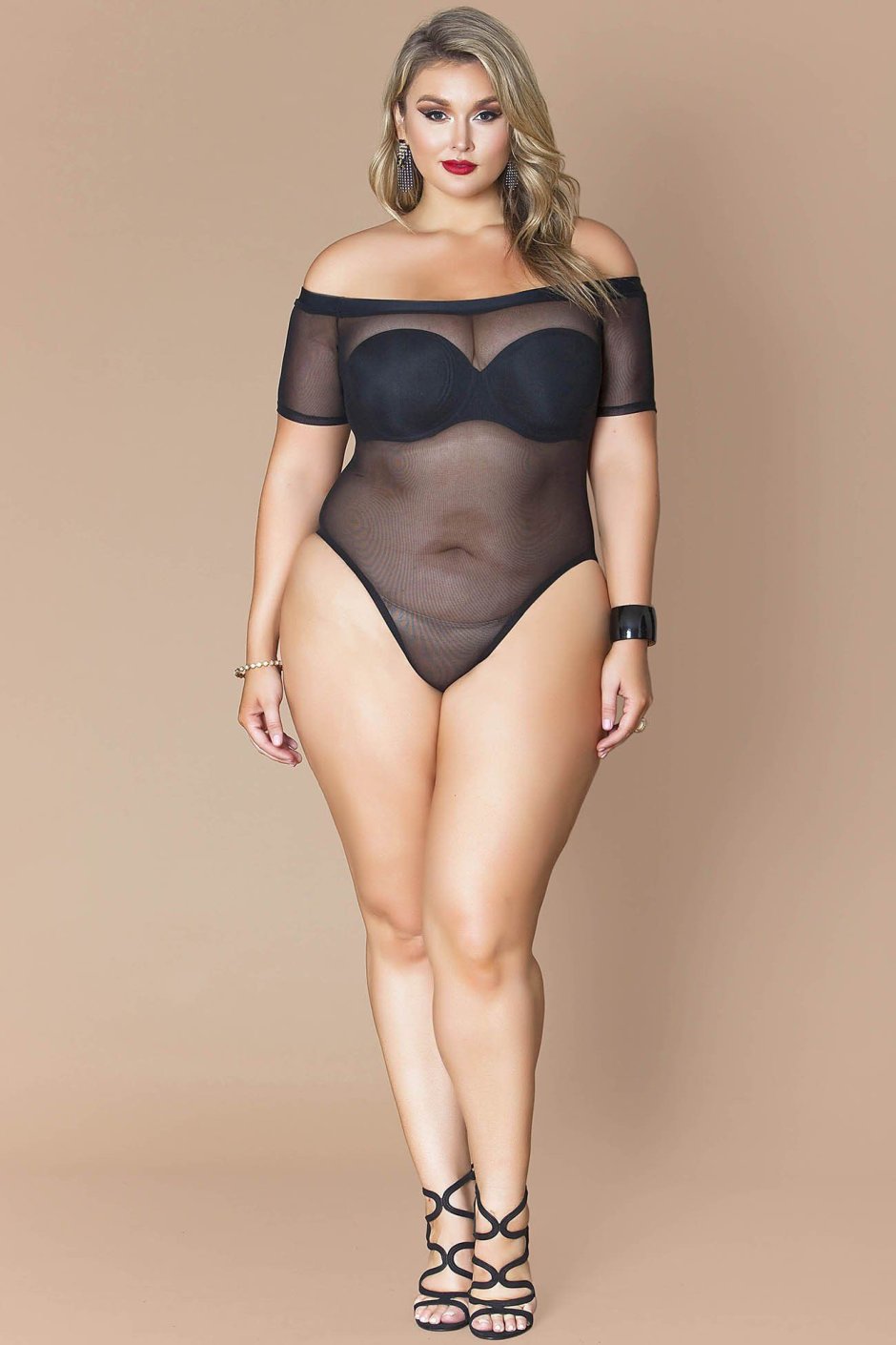 Model plus siza Hunter McGred