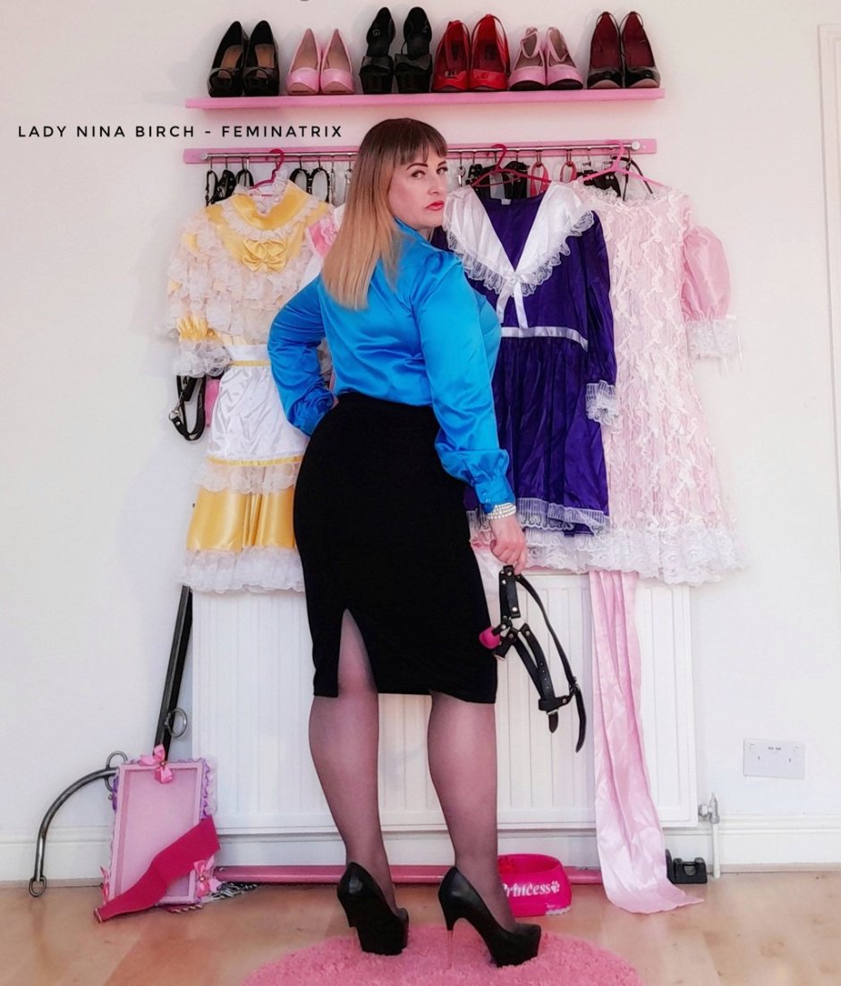 Sissy English Mansion