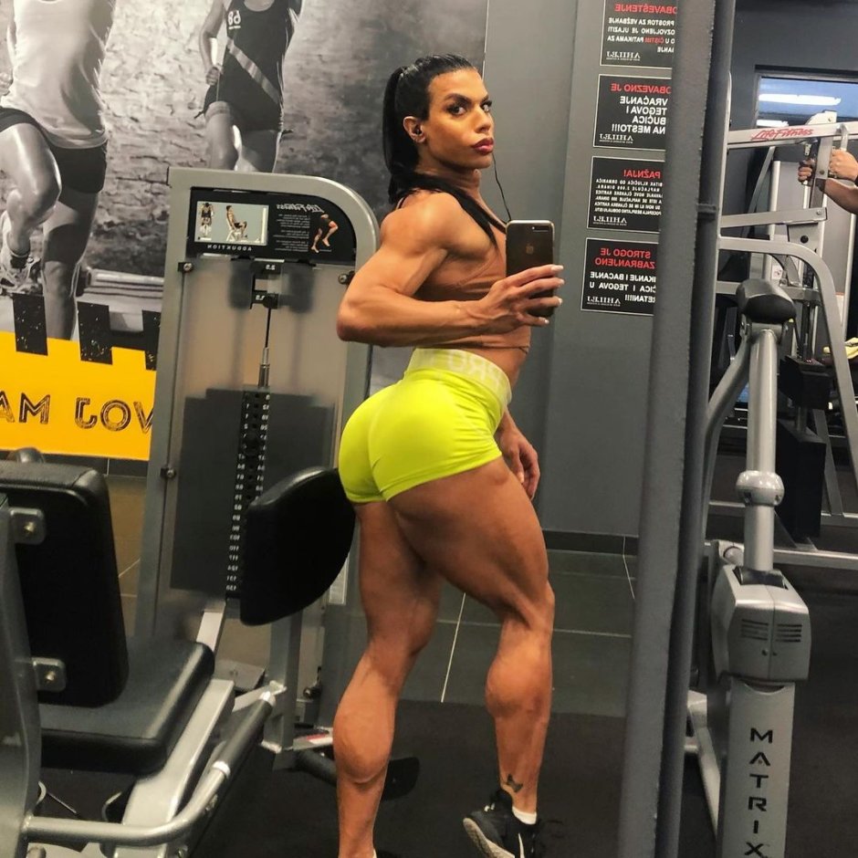@Callmelolita1