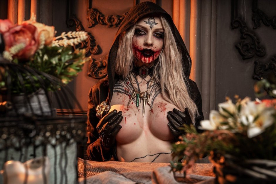 Xenon cosplay naked chest photo
