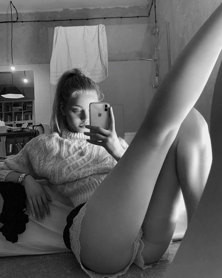 Erotic photos of Lara Katseva